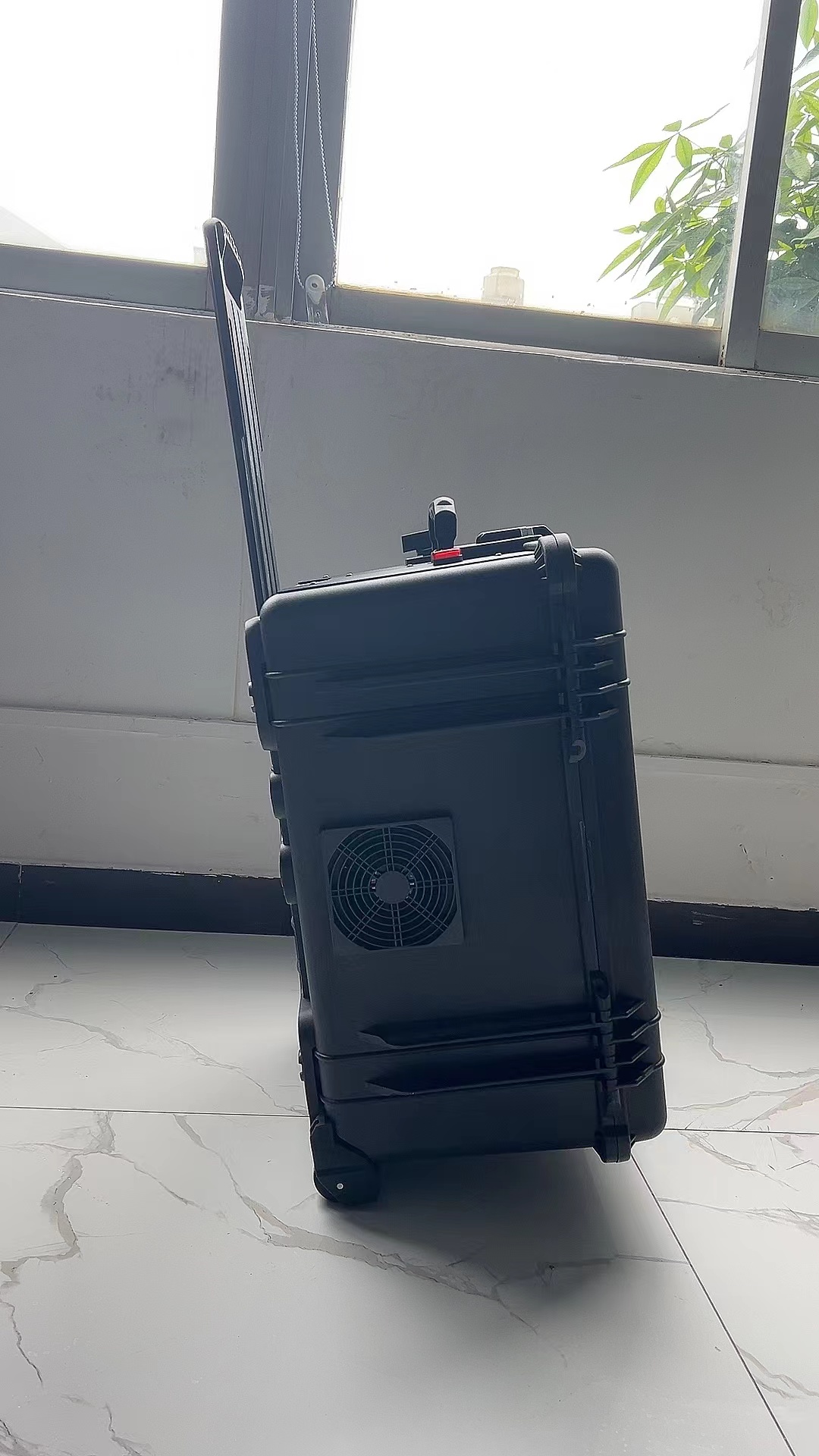 琼中手拉箱型移动通信干扰器